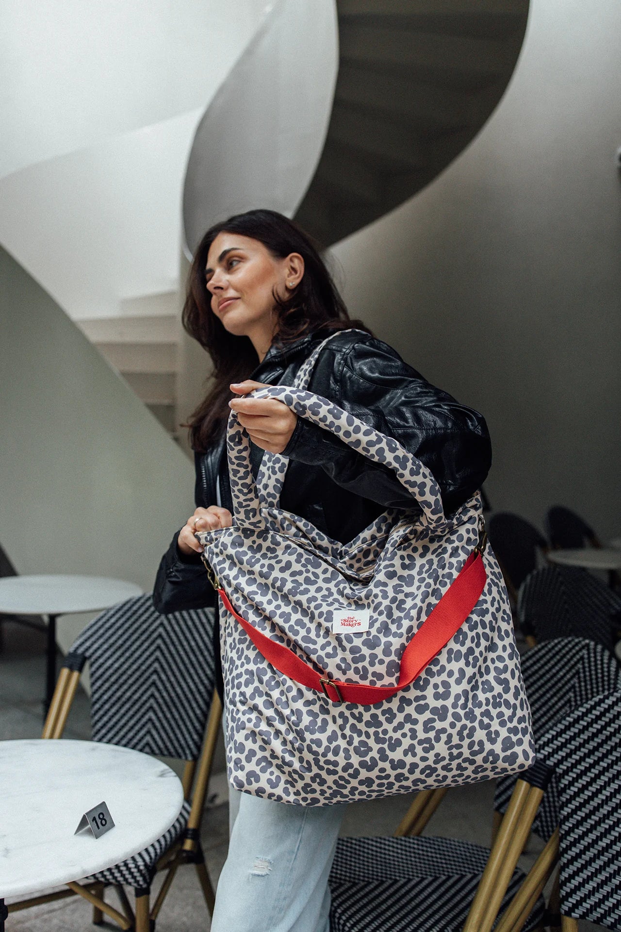 Large Dotty Mom Bag – Spacious, Sustainable, and Stylish