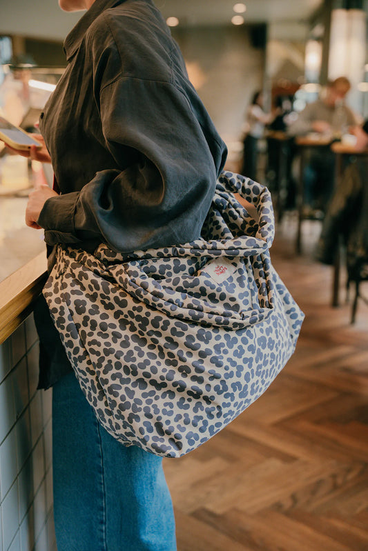 Large Dotty Mom Bag – Spacious, Sustainable, and Stylish